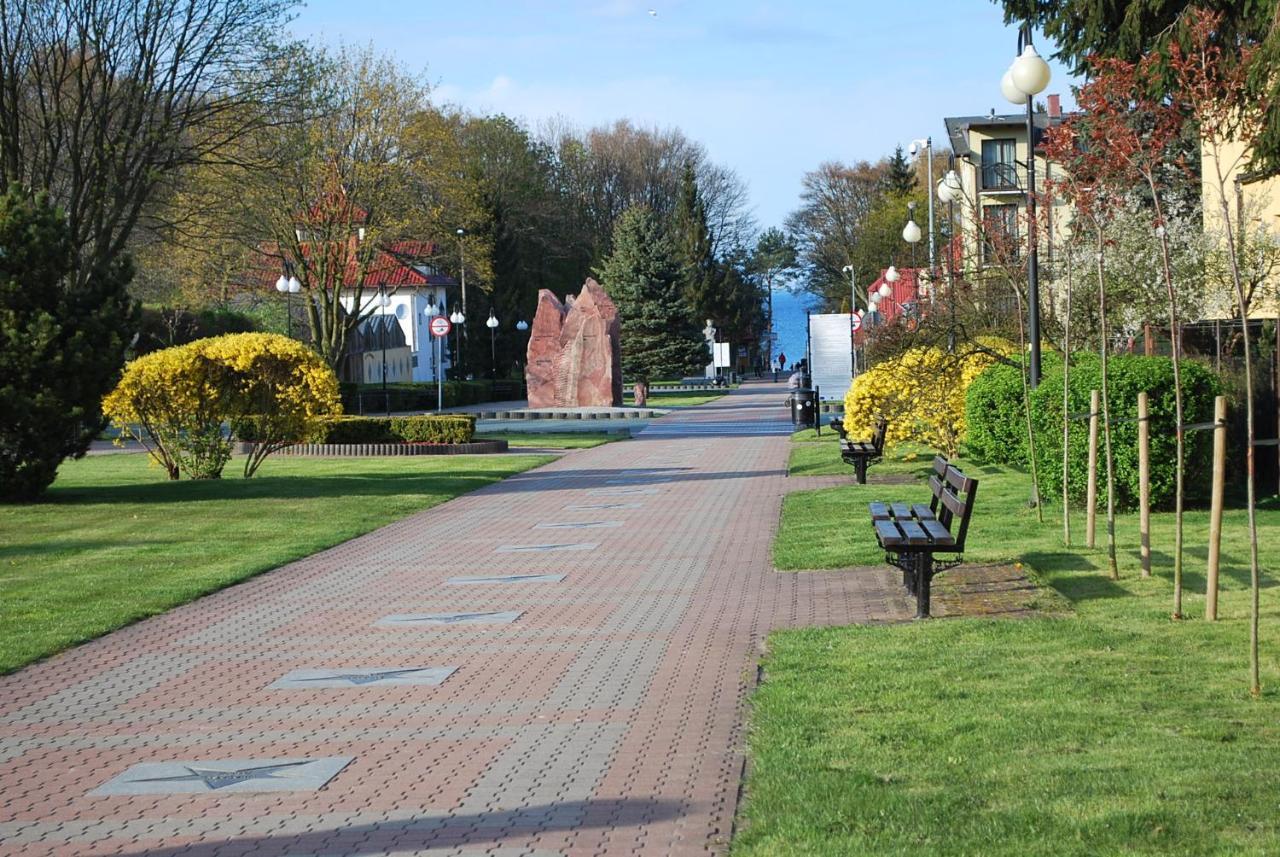 Władysławowo Domki Hallerowka Resort מראה חיצוני תמונה